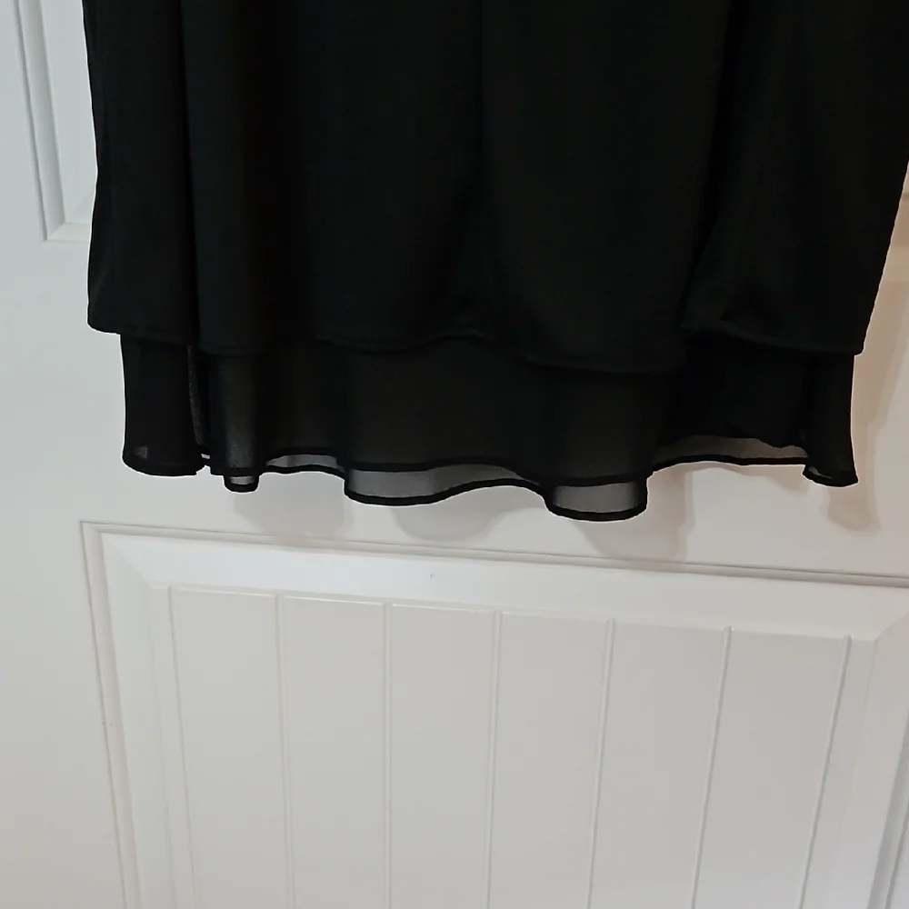 Alex Evenings Elegant Elastic Waist Black Maxi Skirt With Tiered Hem Size L - Picture 2 of 8